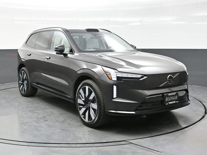 New 2025 Volvo EX90 Ultra