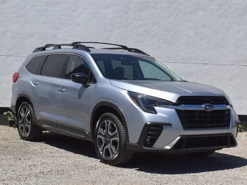 Used 2024 Subaru Ascent Limited AWD/4WD image 1
