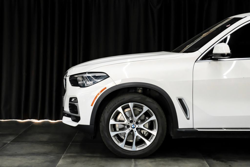 Used 2019 BMW X5 xDrive40i AWD/4WD image 13