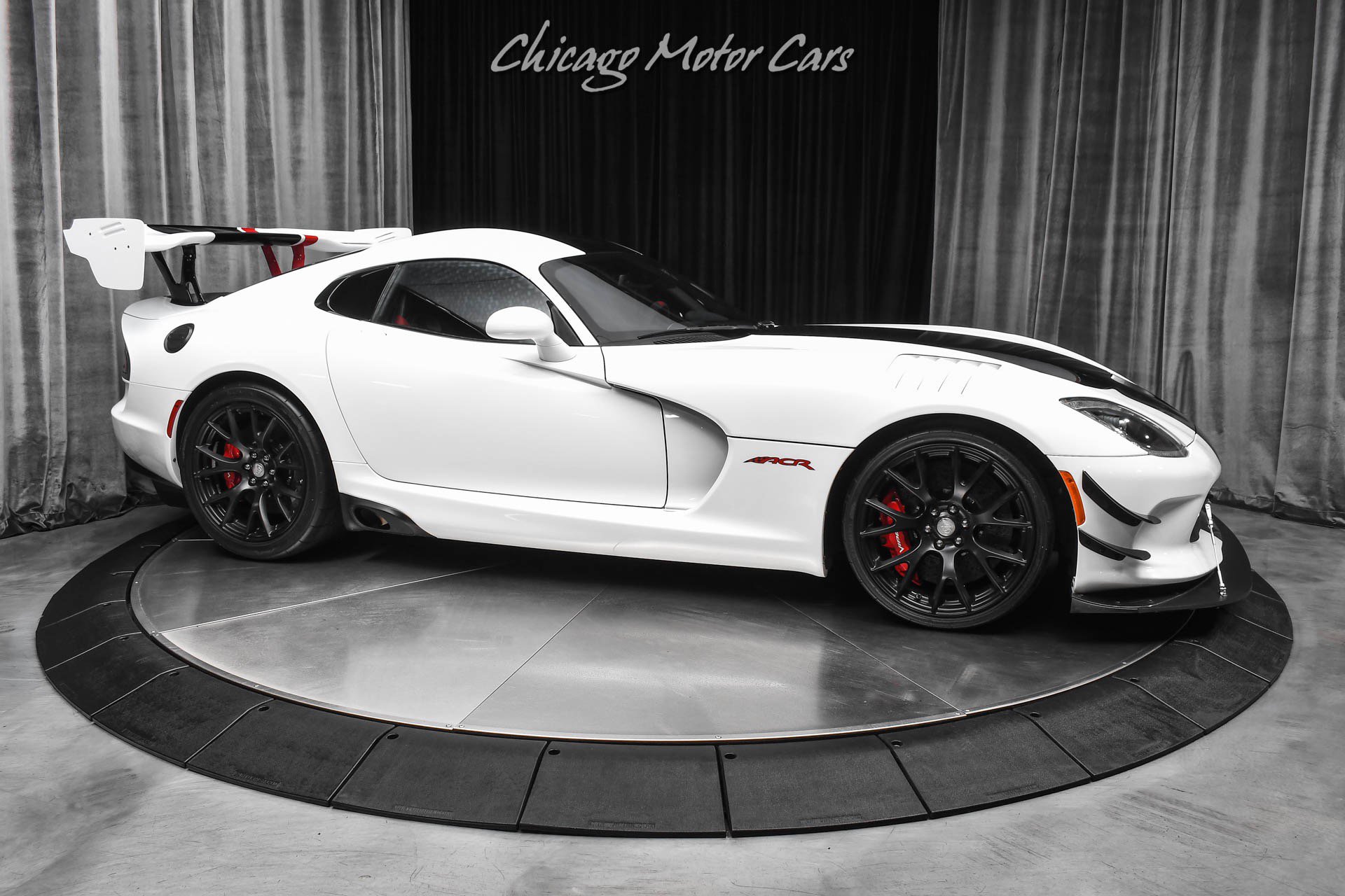 Used 2016 Dodge Viper ACR w/ Extreme Aero Package RWD image 6