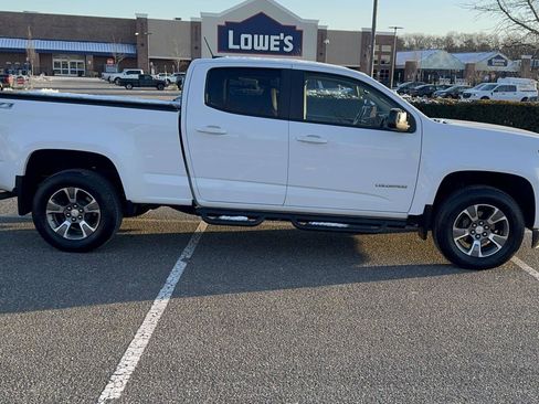 Used 2017 Chevrolet Colorado Z71 image 4