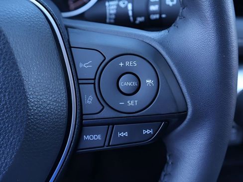 Certified 2025 Toyota RAV4 XLE Premium image 24