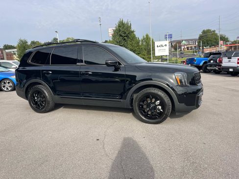 Used 2024 Kia Telluride SX Prestige X-Pro AWD/4WD image 2