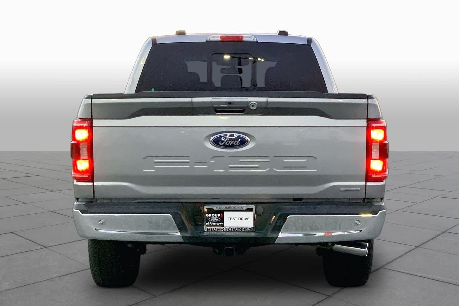 Used 2022 Ford F150 XLT w/ Equipment Group 302A High AWD/4WD image 5