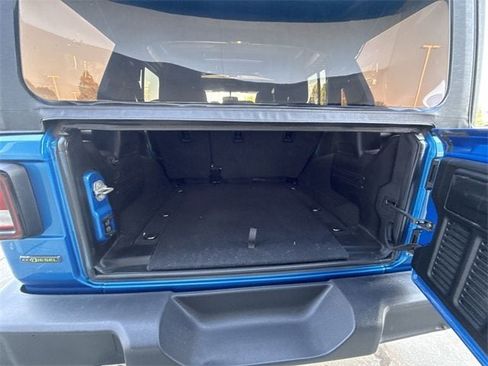 Used 2021 Jeep Wrangler Unlimited Sport image 31