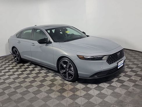 Certified 2025 Honda Accord Sport image 1