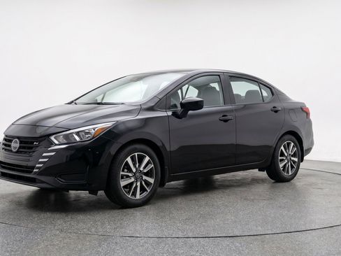 Used 2025 Nissan Versa SV w/ Trunk Package FWD image 3