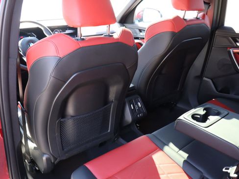 Used 2024 BMW X2 xDrive28i image 12