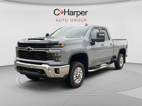 Used 2024 Chevrolet Silverado 2500 LT w/ Convenience Package AWD/4WD image 7