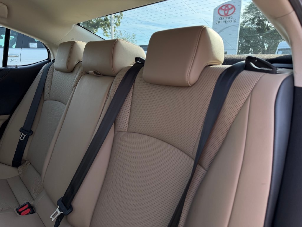 Used 2020 Lexus ES 350 w/ Premium Package FWD image 19