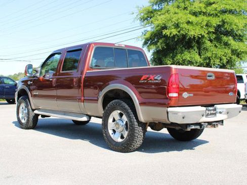 Used 2006 Ford F250 Lariat AWD/4WD image 7