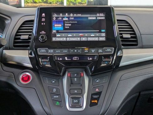 Used 2023 Honda Odyssey EX-L image 20