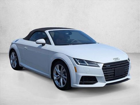 Used 2023 Audi TT 2.0T AWD/4WD image 3