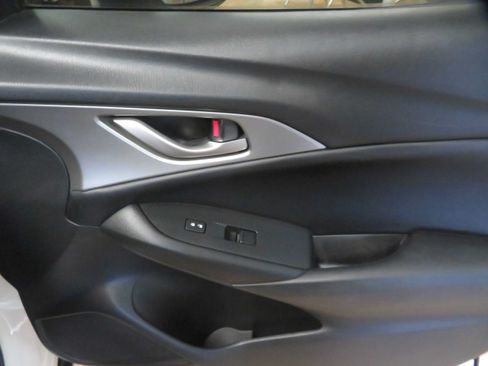 Used 2021 MAZDA CX-3 Sport FWD image 24