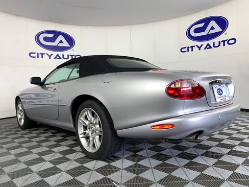 Used 2001 Jaguar XK8 Convertible RWD image 5