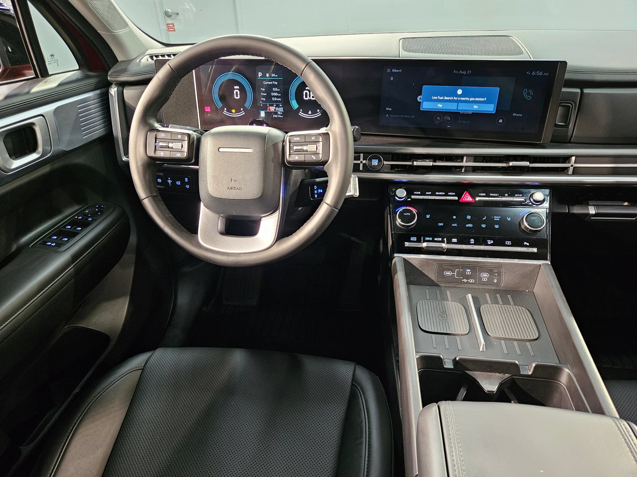 Used 2025 Hyundai Santa Fe XRT AWD/4WD image 9