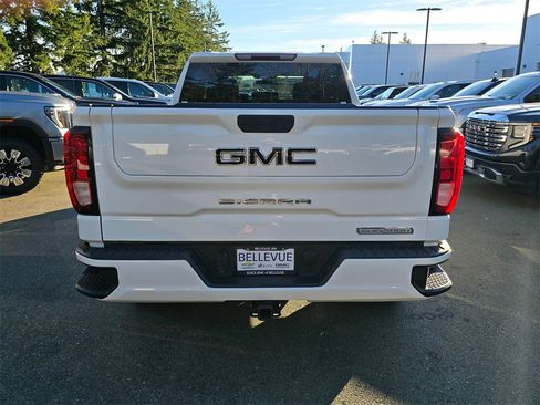 Used 2022 GMC Sierra 1500 Elevation w/ LPO, Elevation Black Package image 4
