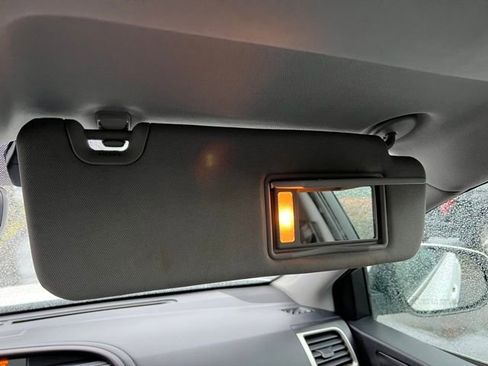 Used 2017 Toyota Highlander Limited Platinum image 32