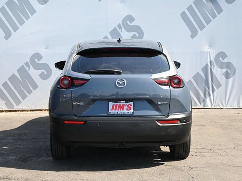 Used 2022 MAZDA MX-30 Electric w/ Premium Plus Pkg FWD image 6
