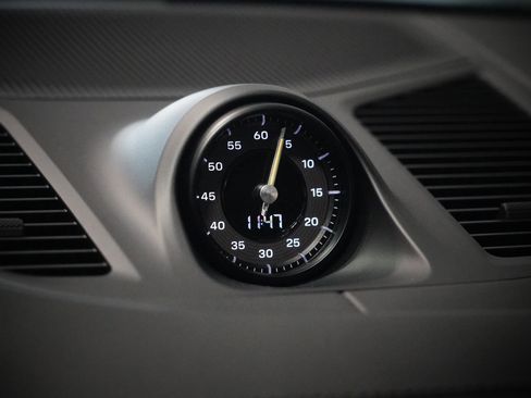 Used 2025 Porsche Cayenne Turbo GT image 21