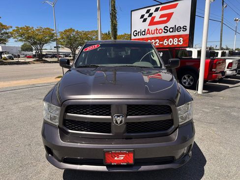Used 2015 RAM 1500 Express AWD/4WD image 9