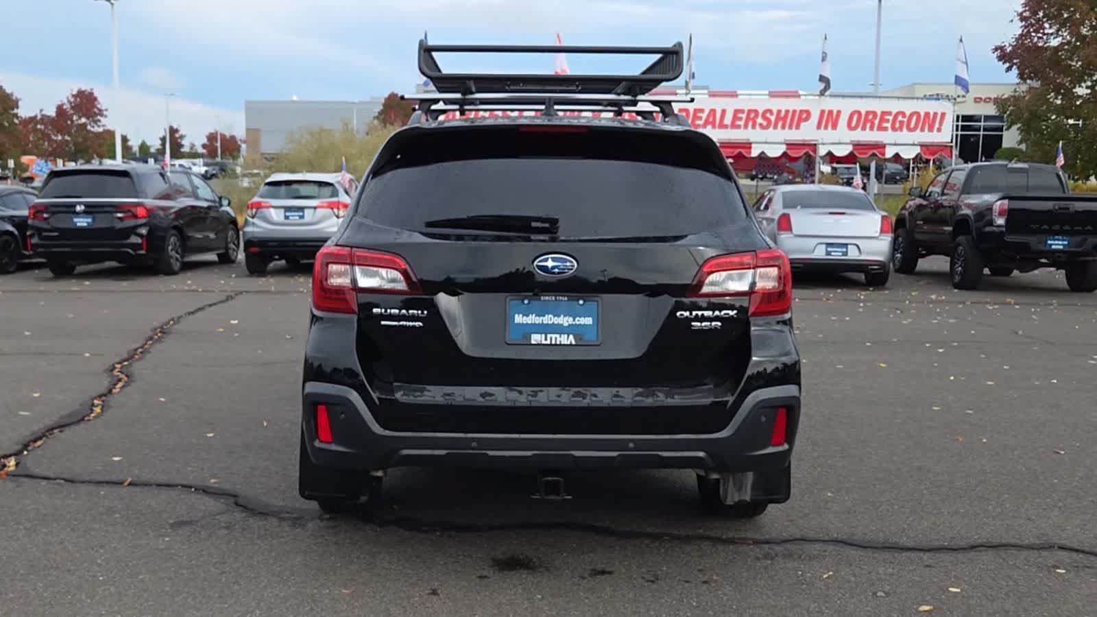 Used 2019 Subaru Outback 3.6R Touring w/ Popular Package #3A AWD/4WD image 7