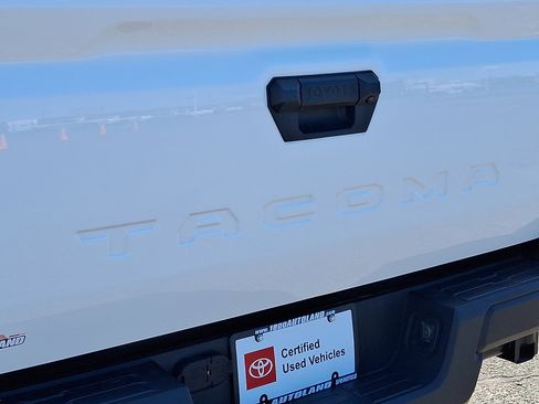 Certified 2025 Toyota Tacoma SR w/ Towing Package image 32