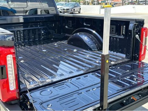 New 2025 Ford F250 King Ranch w/ FX4 Off-Road Package image 21