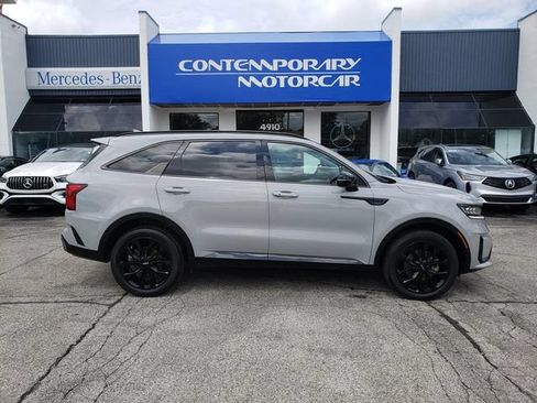 Used 2023 Kia Sorento SX AWD/4WD image 1