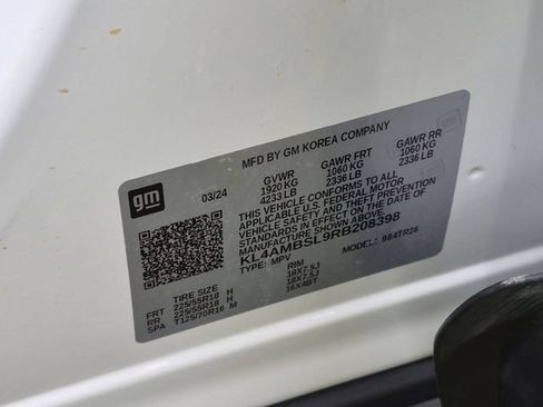 Used 2024 Buick Encore GX Preferred w/ Comfort Package FWD image 29