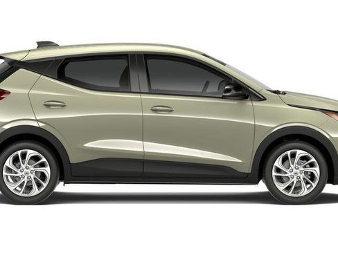 New 2027 Chevrolet Bolt LT FWD image 28