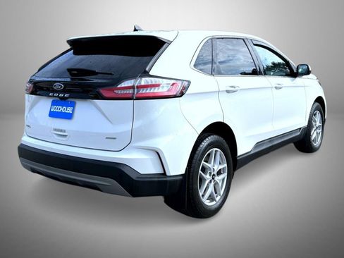 Used 2024 Ford Edge SEL w/ Convenience Package AWD/4WD image 5
