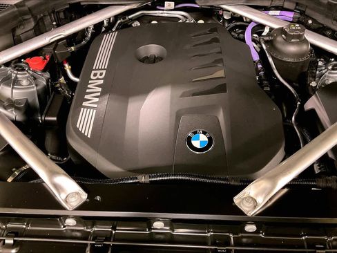 New 2026 BMW X5 sDrive40i w/ Climate Comfort Package image 17