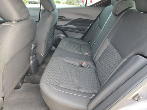 Used 2021 Nissan Kicks S image 13