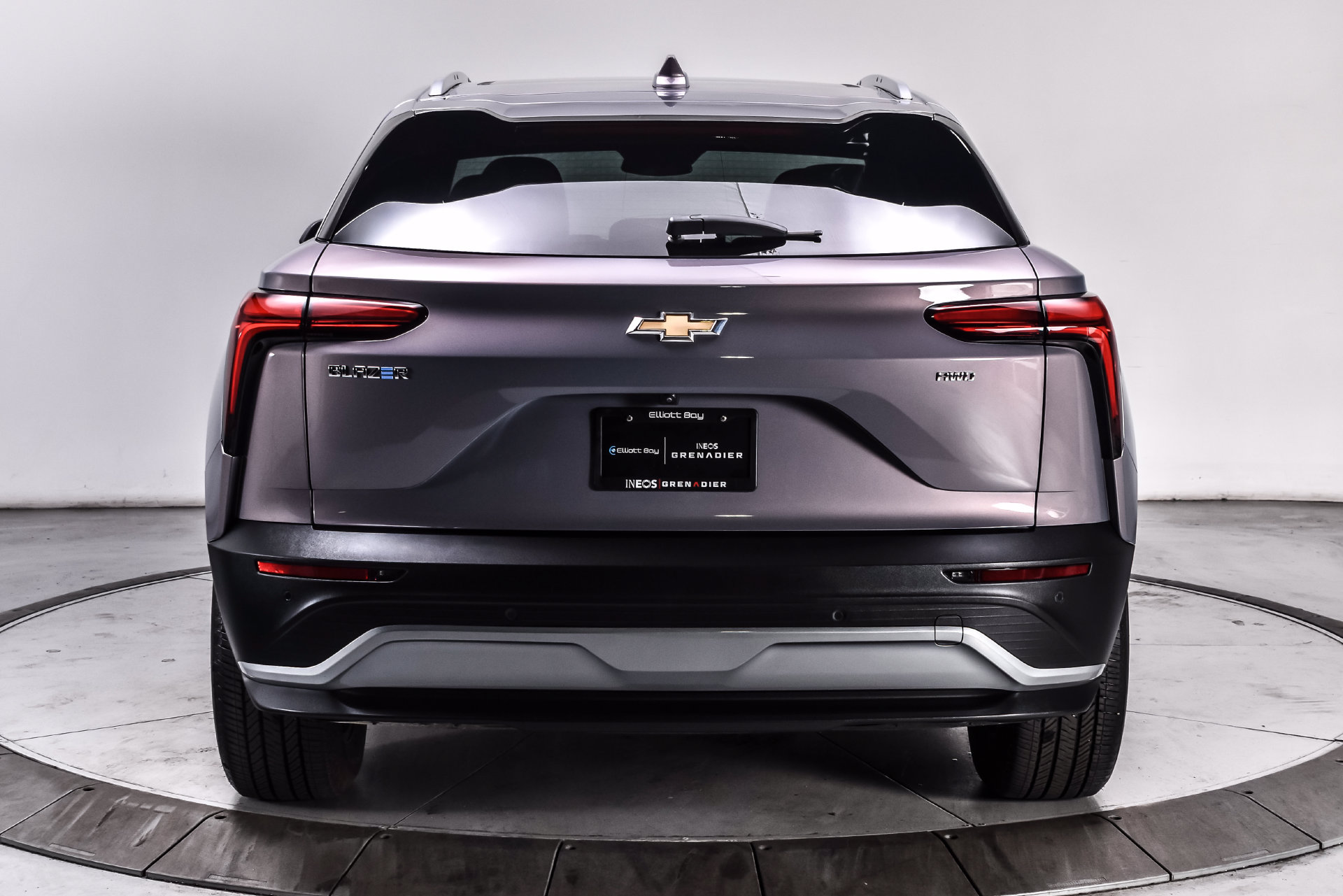 Used 2024 Chevrolet Blazer EV LT AWD/4WD image 5