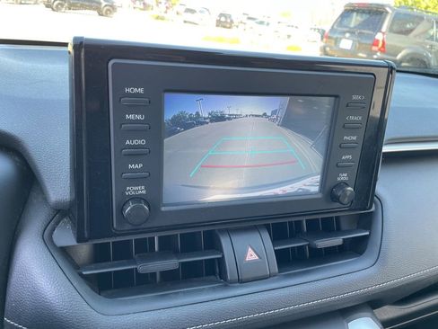 Used 2019 Toyota RAV4 LE w/ All Weather Liner Package AWD/4WD image 15
