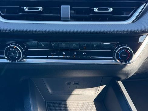 New 2026 Chevrolet Equinox LT image 29