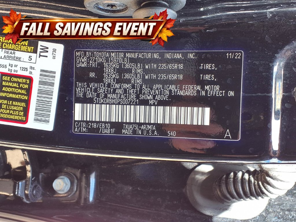 Used 2023 Toyota Highlander XLE AWD/4WD image 14