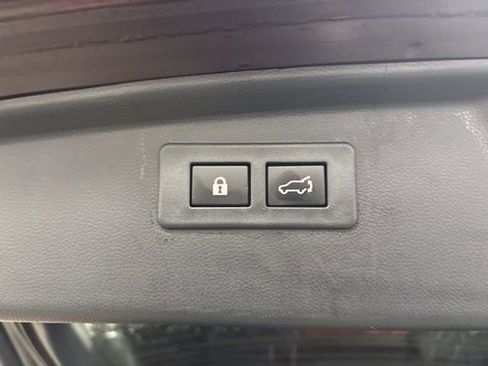 Used 2024 Subaru Outback Touring XT w/ Popular Package #2 AWD/4WD image 14