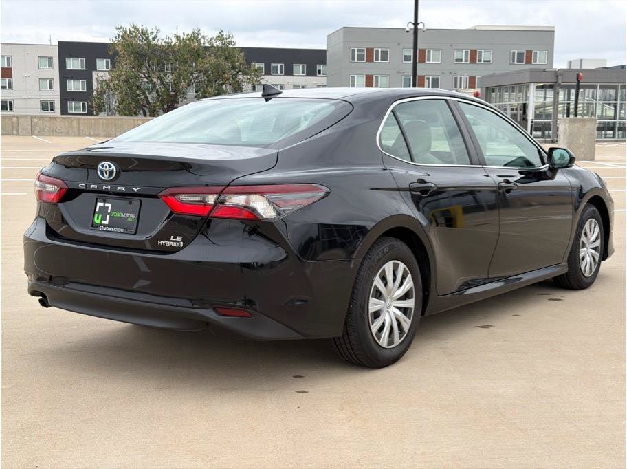 Used 2022 Toyota Camry LE FWD image 8