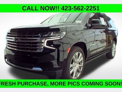 Used 2022 Chevrolet Suburban High Country AWD/4WD image 1