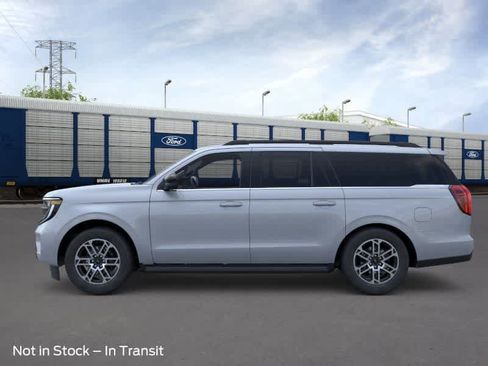 New 2026 Ford Expedition Max Active AWD/4WD image 3