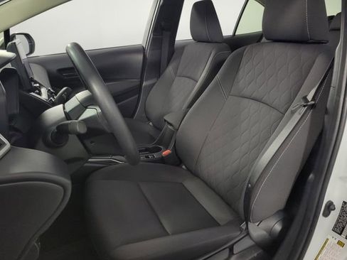 Used 2024 Toyota Corolla LE image 14