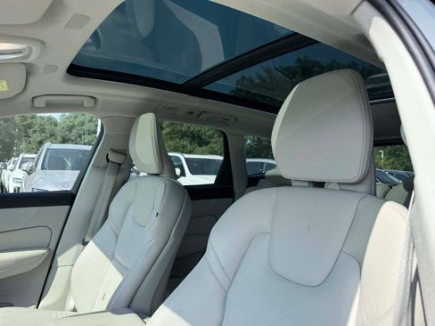 Certified 2024 Volvo XC60 B5 Plus w/ Protection Package Premier AWD/4WD image 10