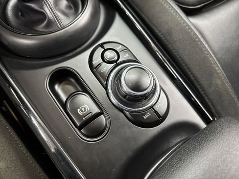 Used 2023 MINI Cooper Clubman S image 36