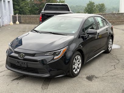 Used 2025 Toyota Corolla LE