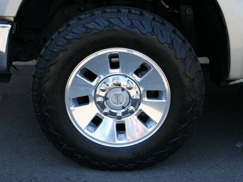 Used 2008 Ford F250 XLT AWD/4WD image 10