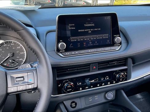 New 2026 Nissan Rogue SV image 6