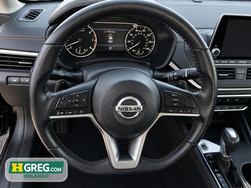 Used 2022 Nissan Altima 2.5 SR FWD image 14