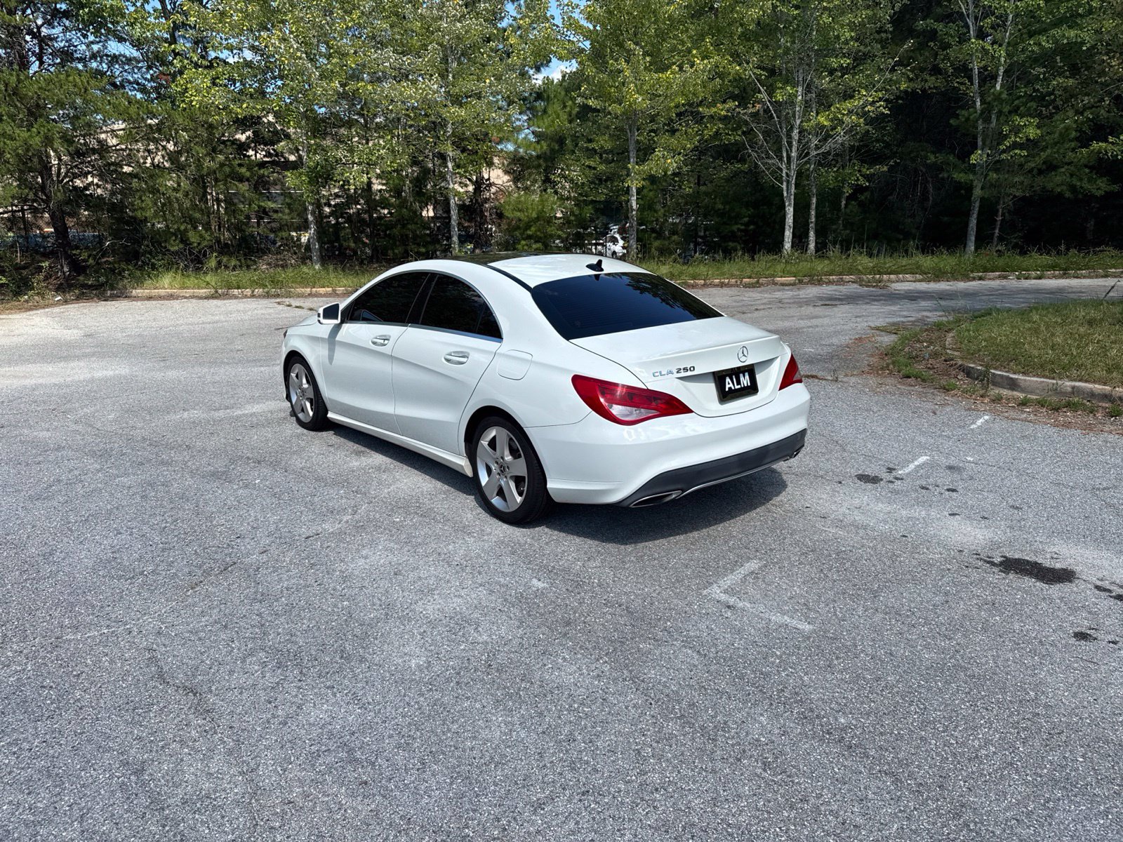 Used 2018 Mercedes-Benz CLA 250 image 3